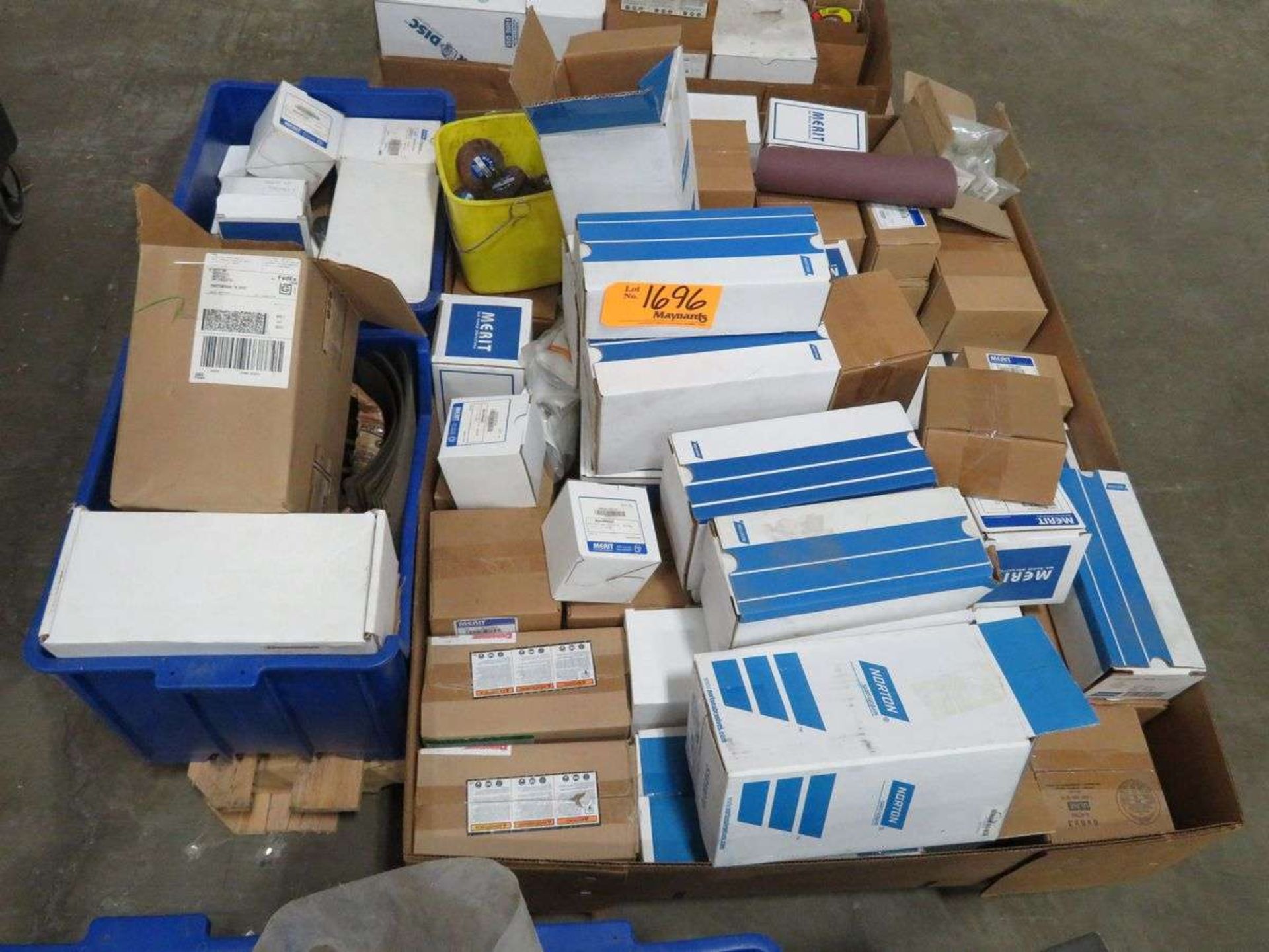 (1) Pallet of Assorted Tooling
