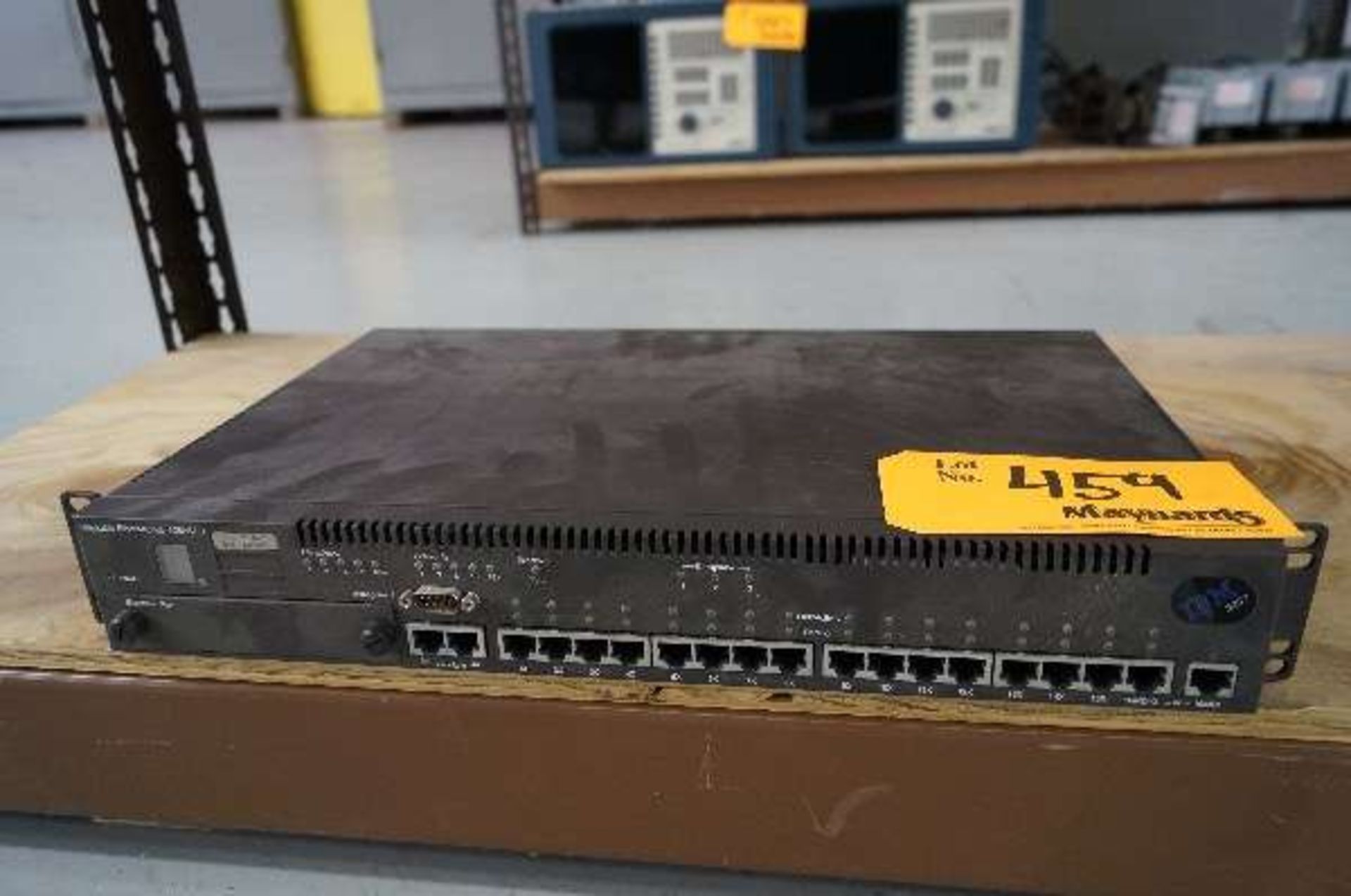 IBM 10BASE-T Stackable Ethernet Hub