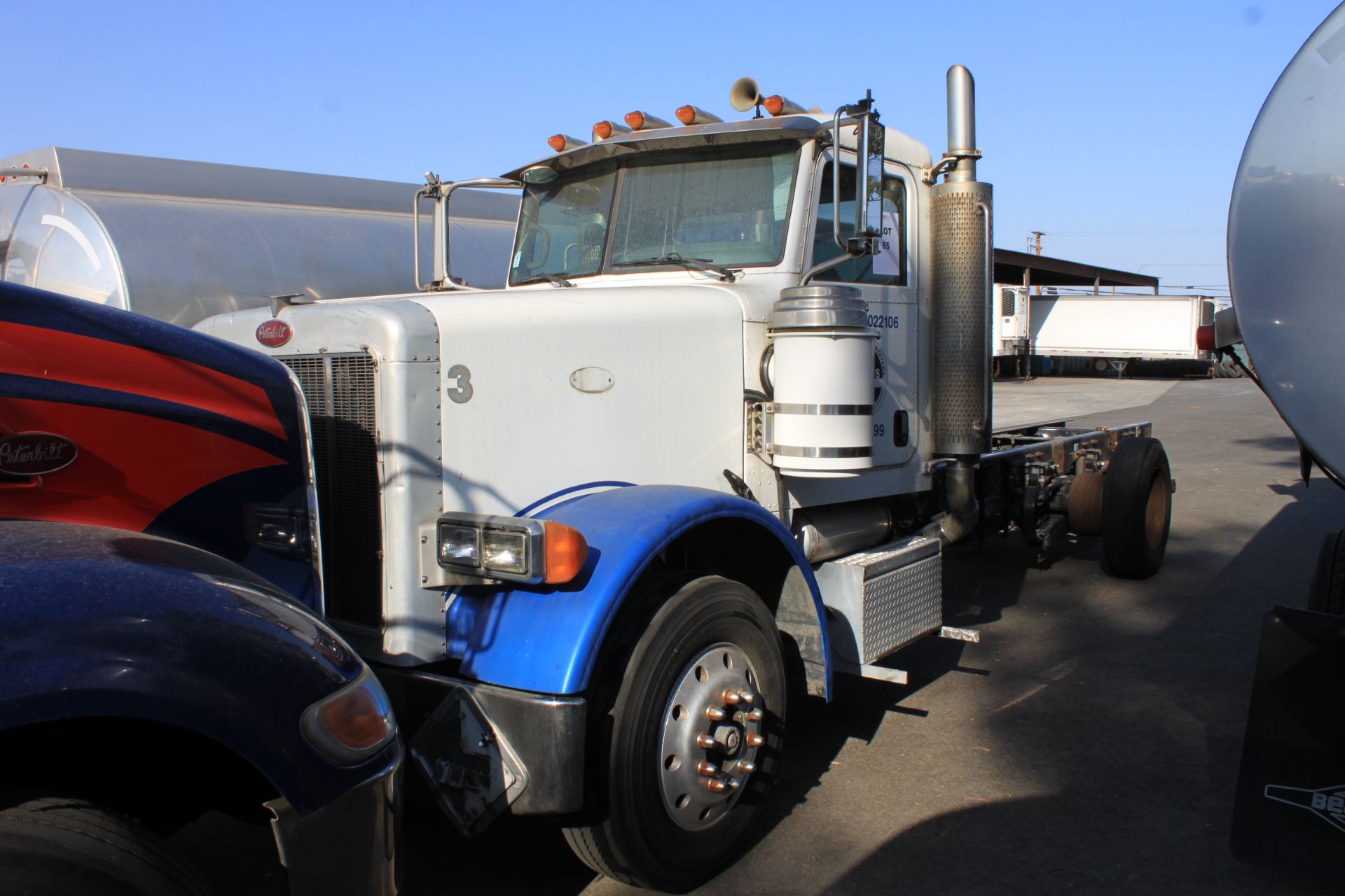 (Fontana) 2006 Peterbilt 379 Day Cab Truck, VIN: 1NP5LU9X66D878014 (Asset #600), Located at 10584 - Bild 2 aus 7