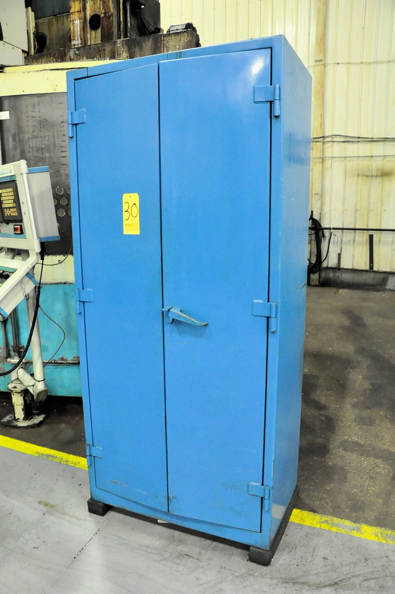 LYON 2-Door Heavy Duty Industrial Supply Cabinet