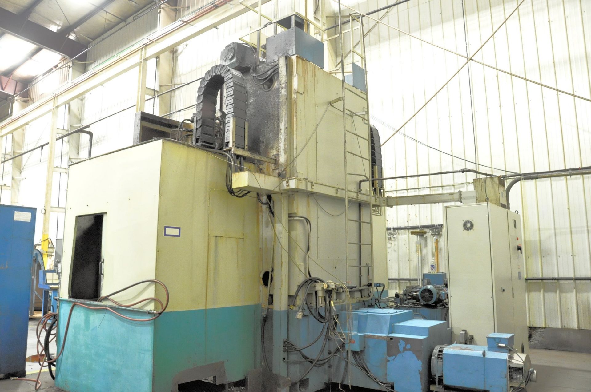 66'' OLYMPIA V60 CNC Vertical Boring Mill, 66'' Table Dia., 70'' Max. Swing, 62'' Max Height Under - Image 12 of 13