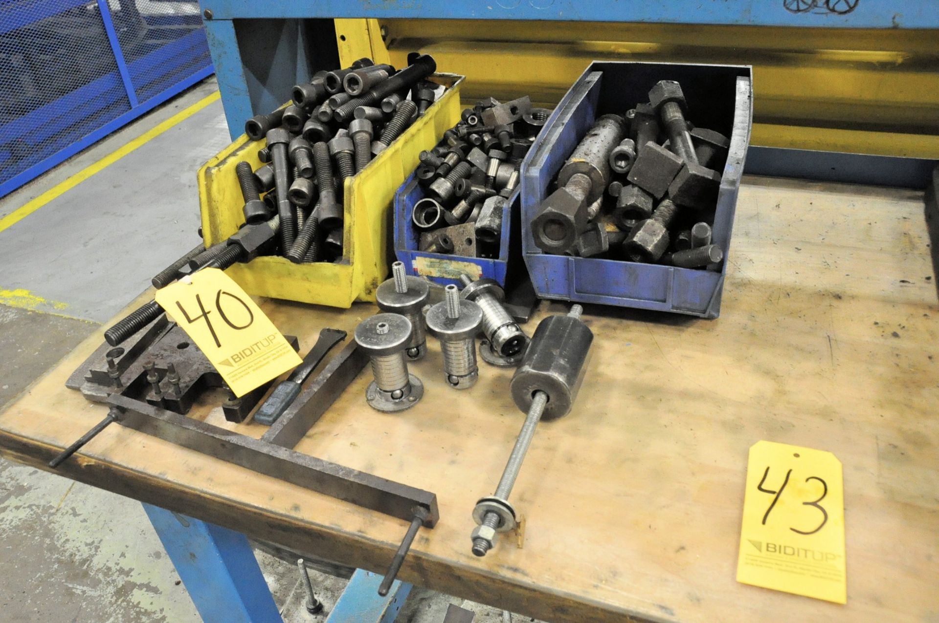 Lot-Hold Down Tooling