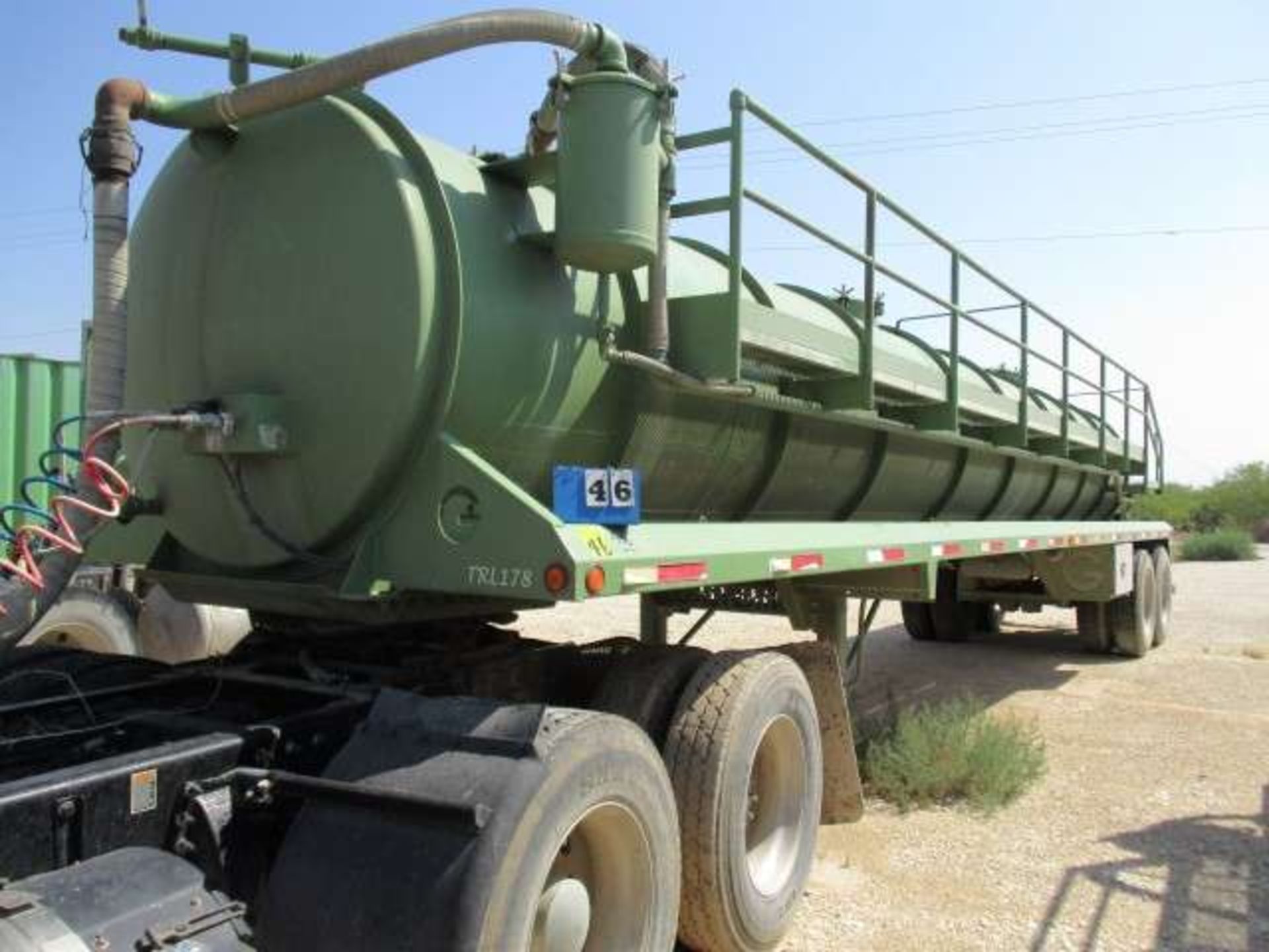 VACUUM TRAILER