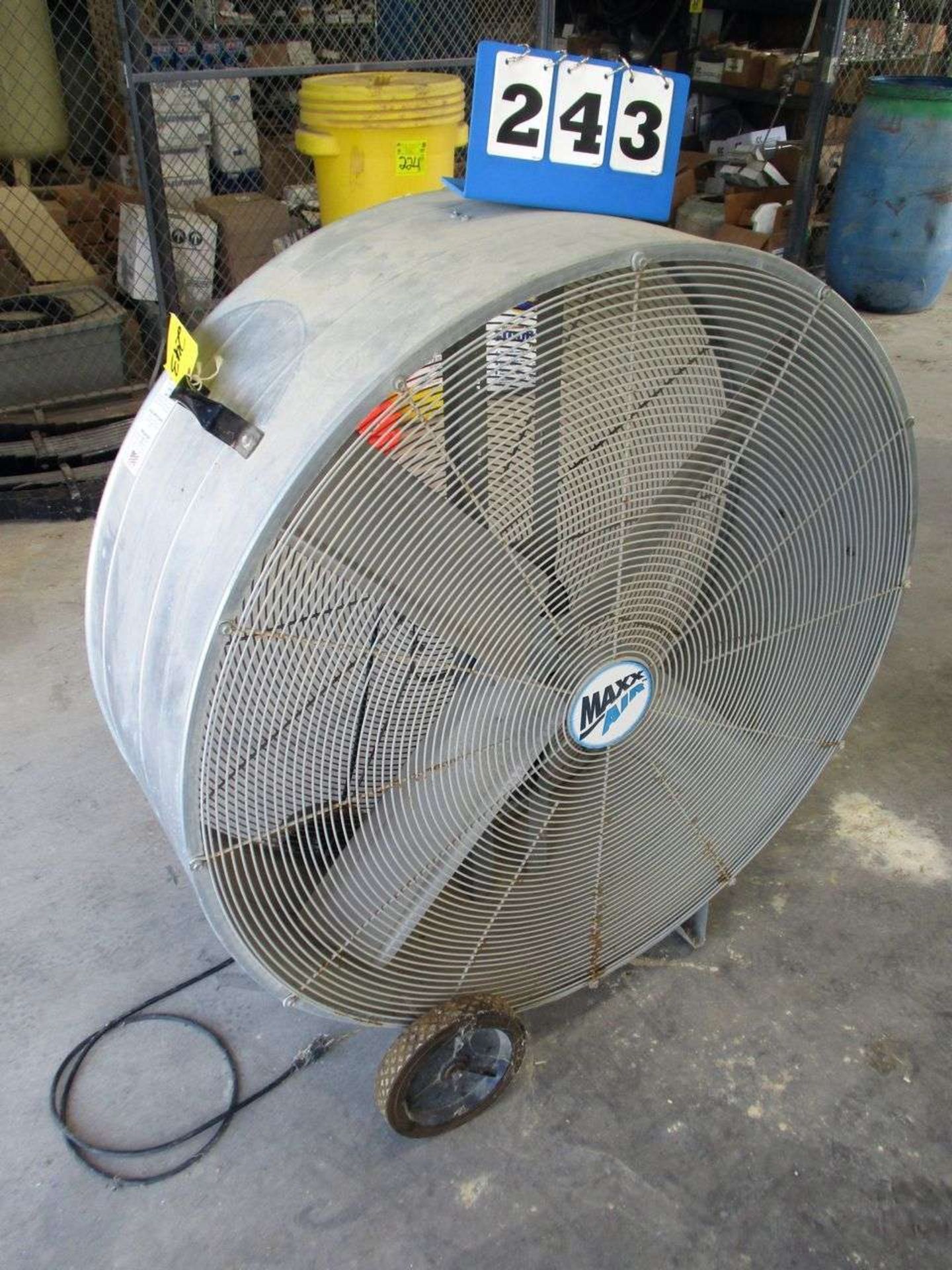 PORTABLE SHOP FAN