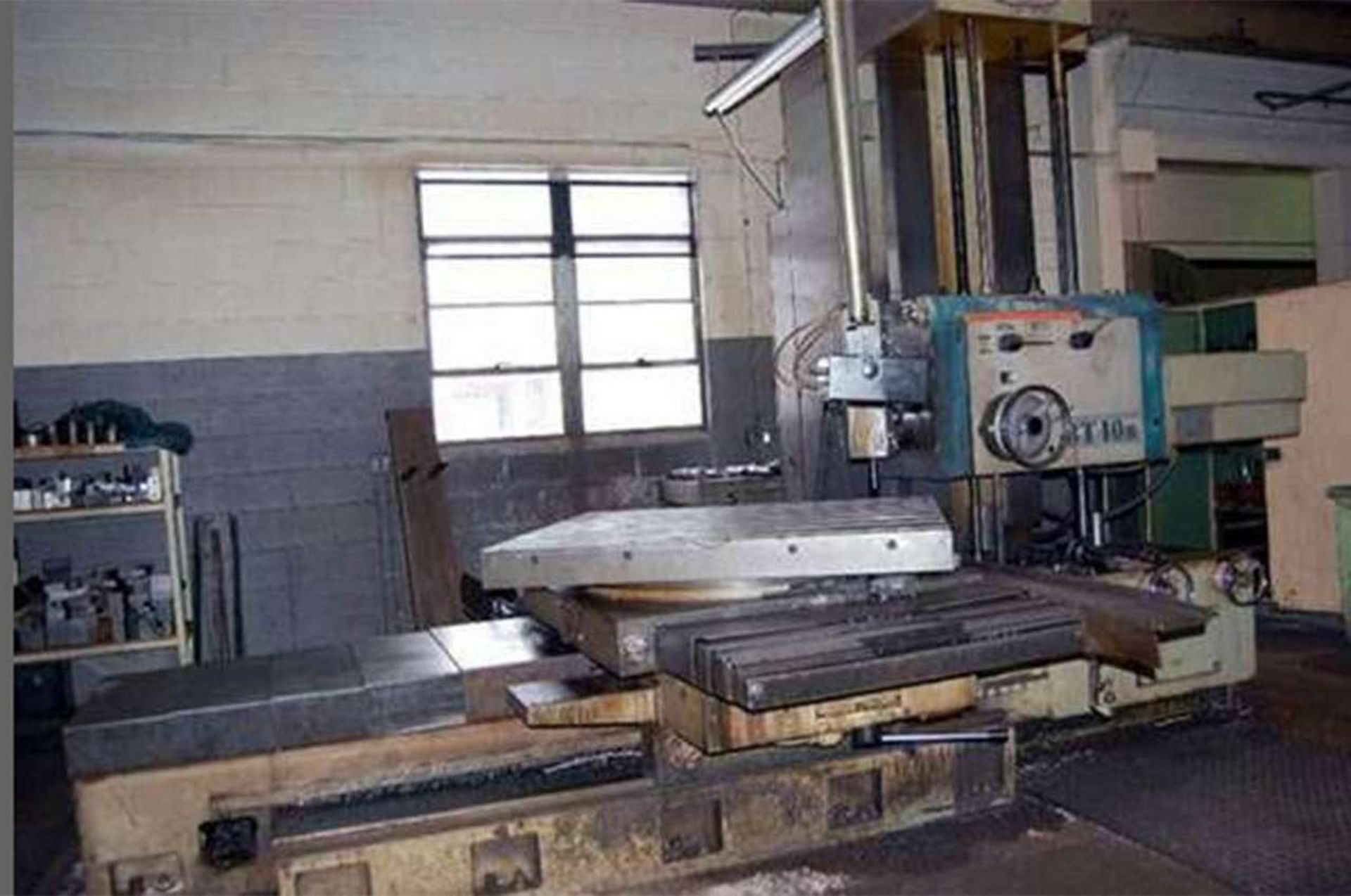 4" Toshiba Shibaura Table Type Horizontal Boring Mill Model: BR-10BR S/N 6504 (1974), 49" x 44"