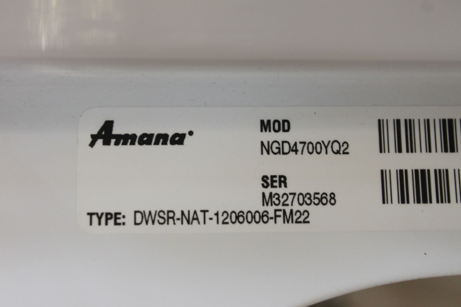 Amana Natural Gas Dryer, Model NGD4700YQ2, Input: 22,000 BTU/Hr - Image 2 of 3