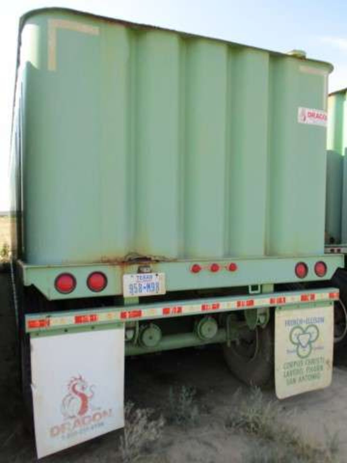 ACID TANK ACID FRAC TANK WITH SINGLE AXLE, INCLUDES 4-PORT, LICENSE NO. 958-M98 S/N S/N 120108 [Loc: - Image 4 of 4