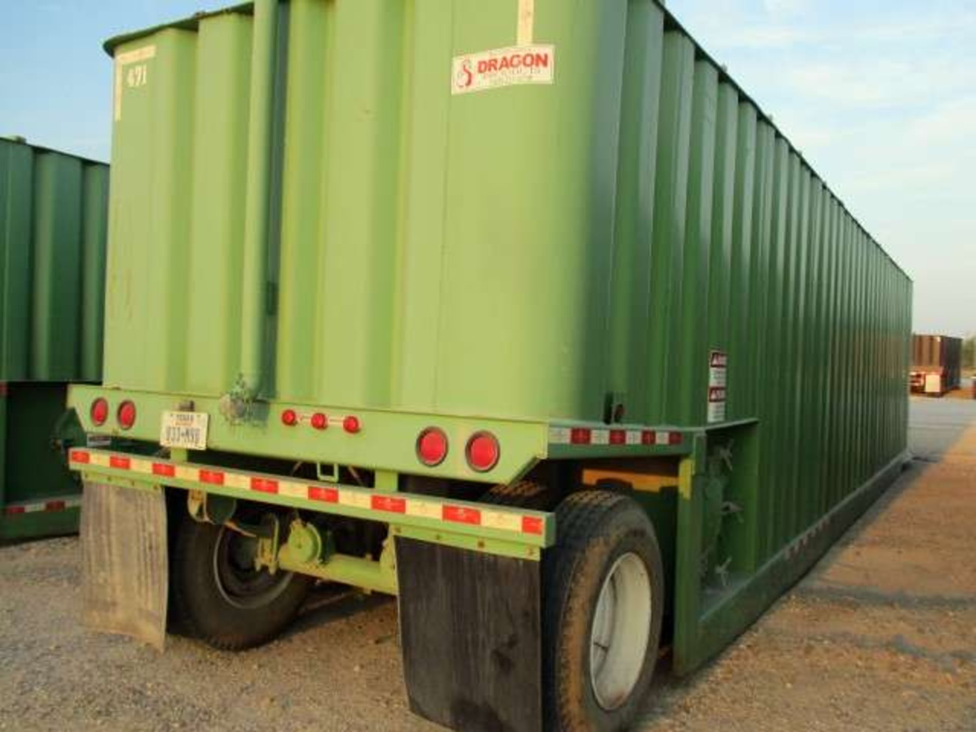 FRAC TANK DRAGON CORRUGATED WALL STORAGE, 500 BARREL SINGLE AXLE, LICENSE NO. 933-M98 S/N S/N 111739 - Image 2 of 2