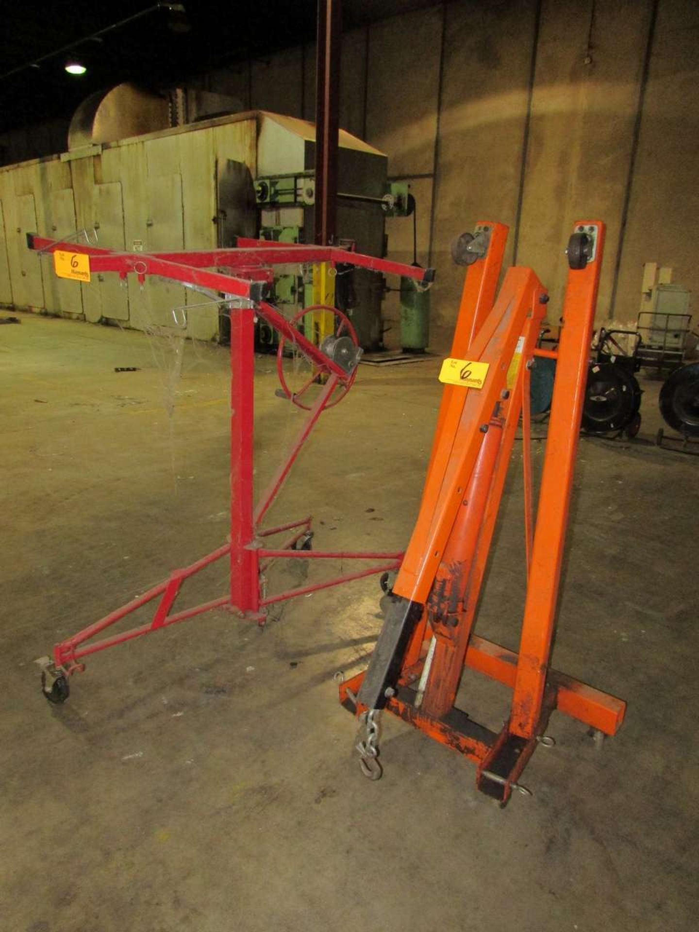 Central Hydraulics 35915 2 Ton Hydraulic Foldable Shop Crane