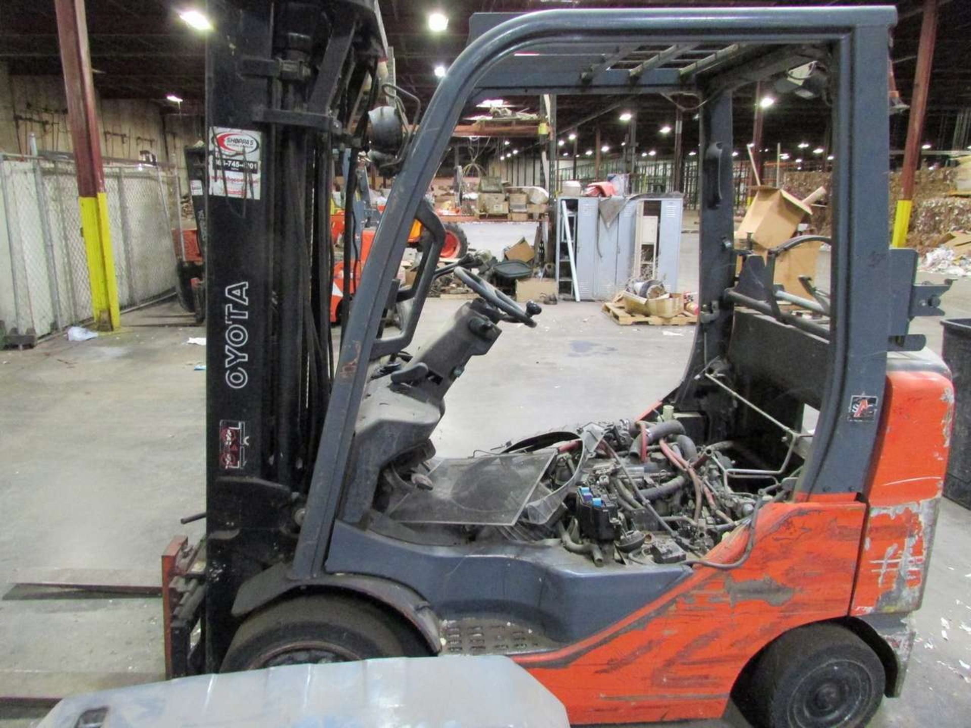 Toyota 8FGCU25 4500Lbs. Fork Truck - Image 4 of 8