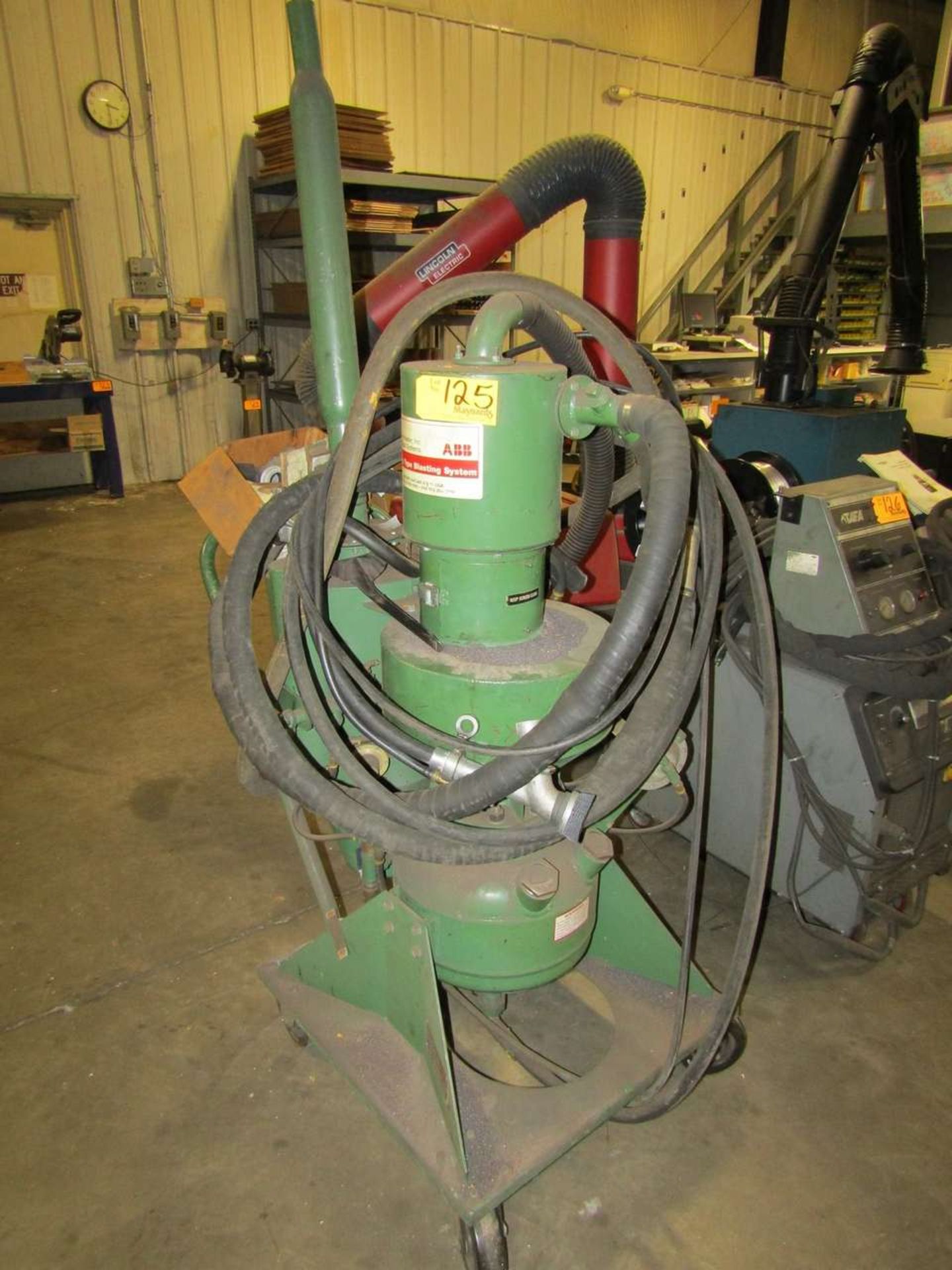 ABB 300396 Portable Vacuum Type Blasting System