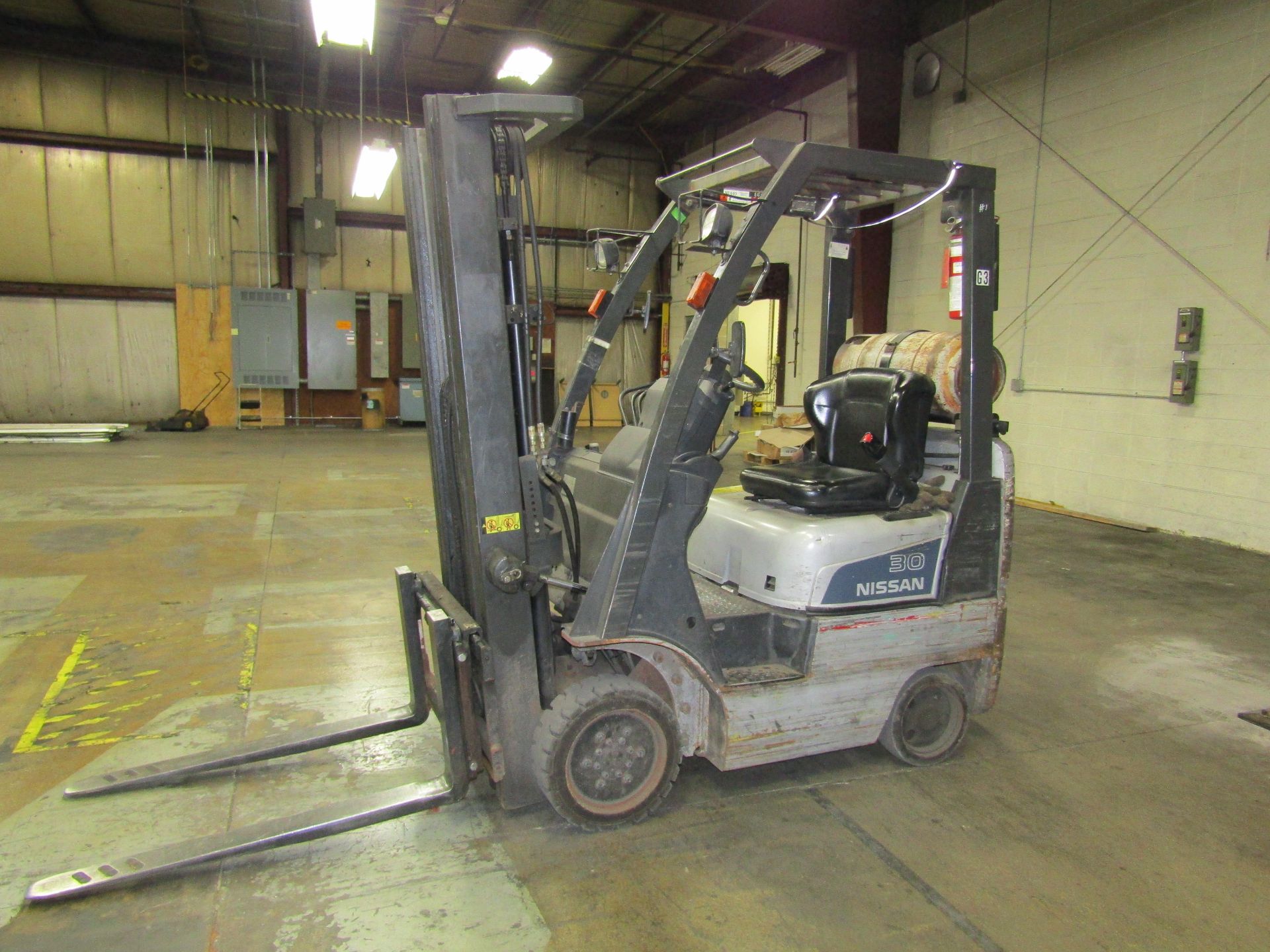 Nissan Forklift, M#: MCPL01A15LV, S#: CPL01-9NO234, Lp, 3 Stage, Side-Shift - Image 4 of 5