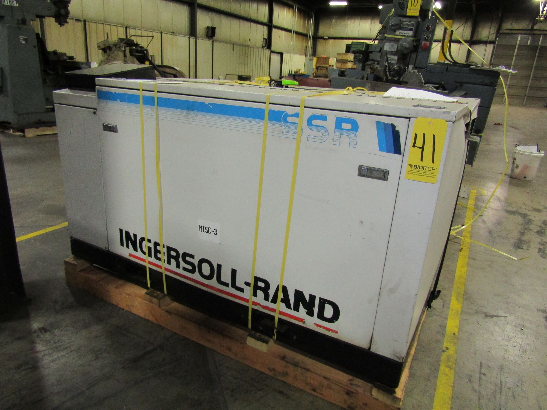 Ingersoll-Rand SSR Air Compressor M#: 3SR-EP30U, S#: J6788 U89F