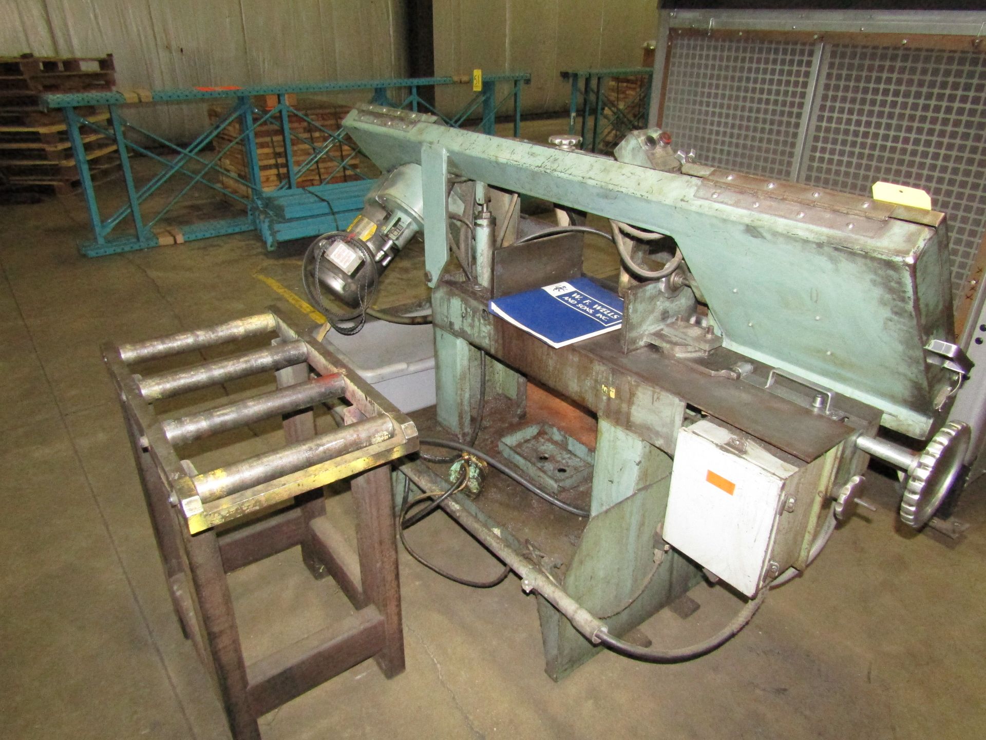 Wells Horizontal Band Saw M#: L-10, S#: L-1089117 - Image 2 of 5