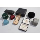 Jewellery boxes, to include two heart shape boxes, ring boxes, etc, (qty)