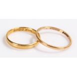 Two 22 carat gold wedding bands, 3.8 grams in total