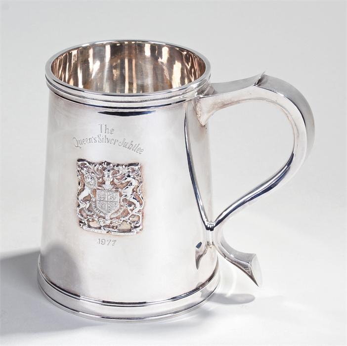 Elizabeth II Queens Silver Jubilee 1977 tankard, London 1977, maker Sterling Silverware Ltd, the