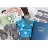 Mixed coins and banknotes, to include eleven £1 banknotes, two 10 Shillings, a collection of