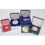 Silver coins, to include John Pinches Queen Elizabeth II Bicentennial medal, John Kennedy, Edward