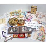 Royalty memorabilia, to include tins, badges and ephemera on various members of the Royal family, (