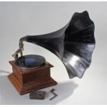 Oak cased gramophone, 'The New Cecil Zonophone' the named base with fluted horn
