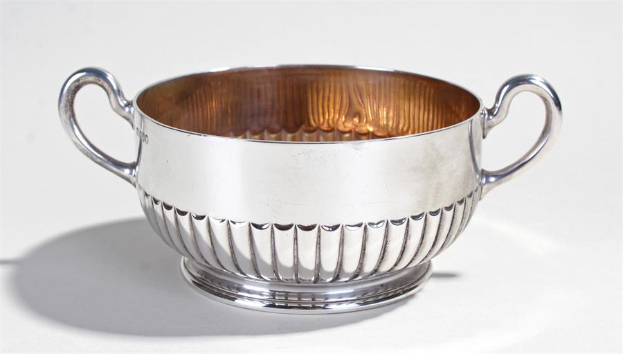 Victorian silver twin handled bowl, London 1889, maker Walter & John Barnard, the silver gilt