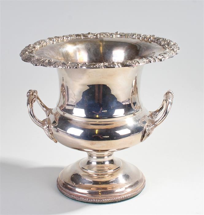 Early 20th Century Sheffield plate wine cooler, in urn form with a grape and leaf surround,