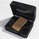 Dupont lighter, gold plated, line decoration