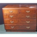 Chest of drawers, with a rectangular top above two short and three long drawers