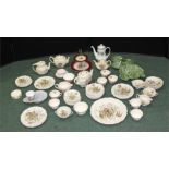 Royal Doulton Hampshire dinner service, together with an assortment of ceramics (qty)