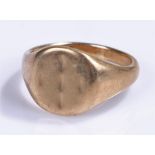 9 carat gold signet ring, 8.4 grams