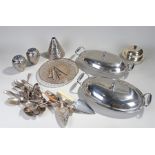 Silver plated muffin warmer, together with silver plated cutlery and serving dishes (qty)
