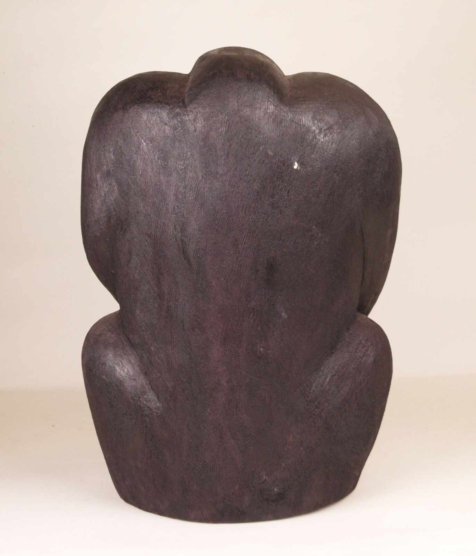 Tierskulptur "Gorilla" - vollplastische Tierfigur aus Ebenholz,ca.40x30cm,Gewicht ca.22kg,Masenge/ - Bild 4 aus 4