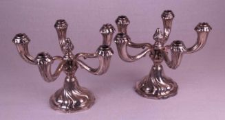 Paar Tischleuchter - Silber,deutsch,gepunzt Halbmond,Krone 835,jeweils 5-flammig,über passig