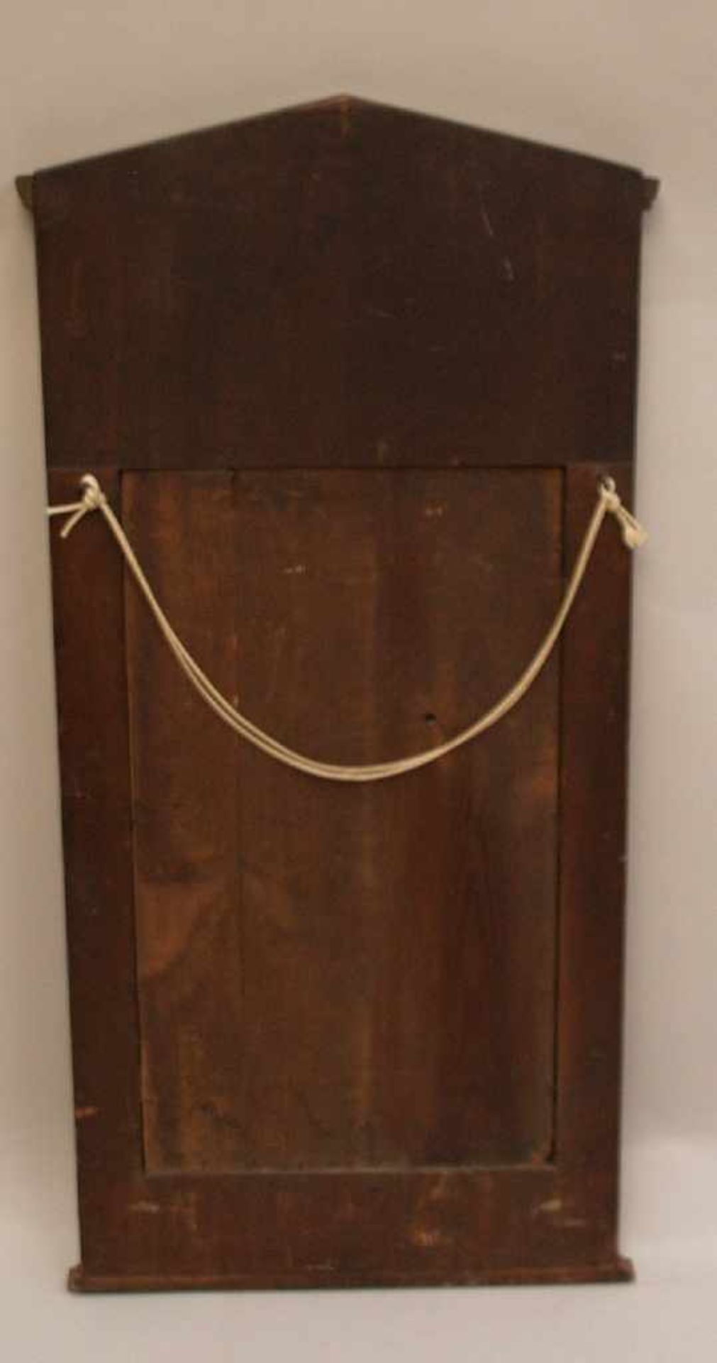 Biedermeier-Spiegel - 19.Jh.,Kirsche, rechteckige Form mit klassischem Spitzgiebel,Rankenintarsien, - Bild 4 aus 4
