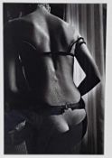 Sieff, Jeanloup (1933-2000) - "Unfreiwillig aufreizende Frau", Offsetdruck, Paris, 1978, PP-