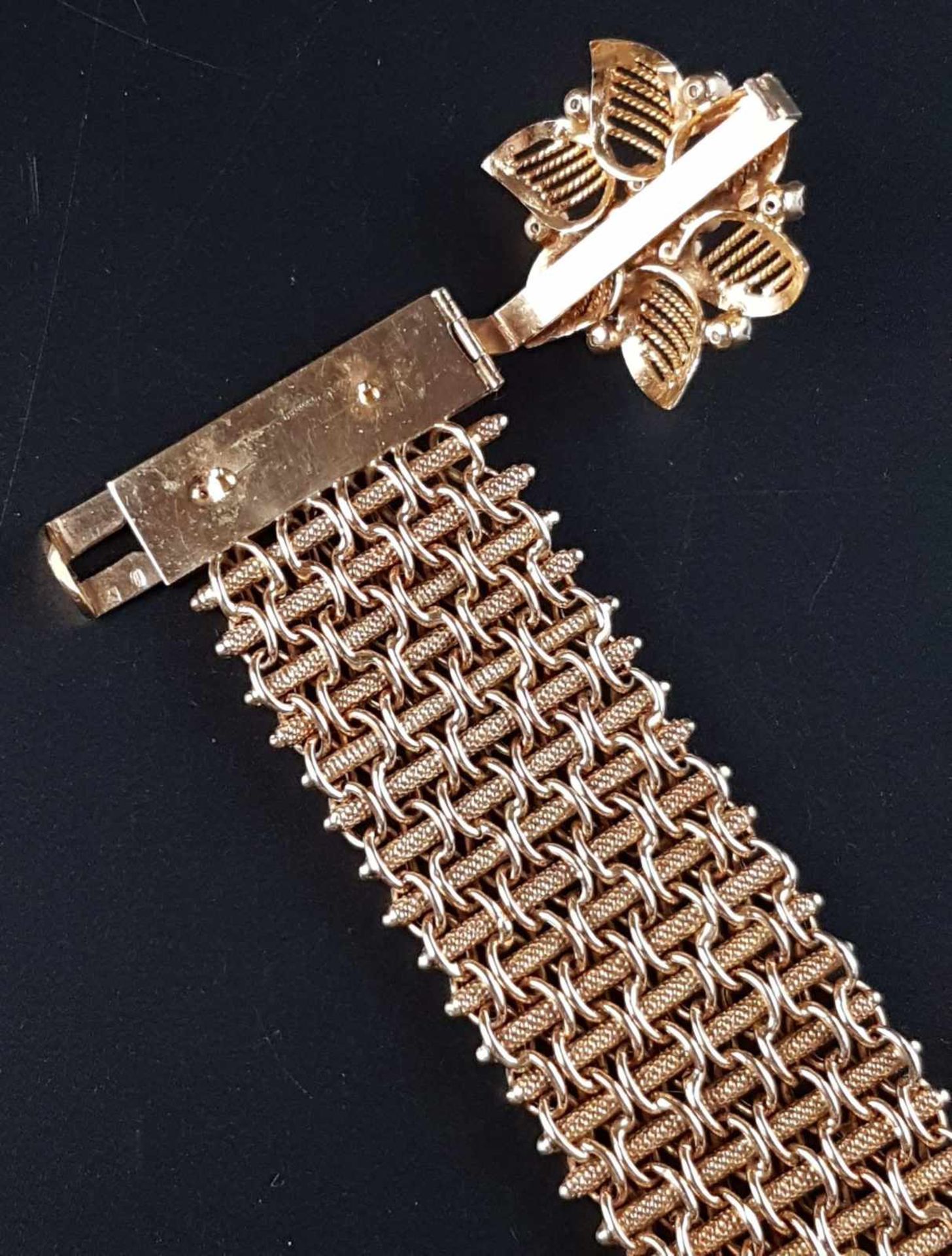 Gliederarmband - Stempel 750 Gelbgold,breites Band ca.3 cm,Klemmverschluss mit vollplastischer - Bild 6 aus 6