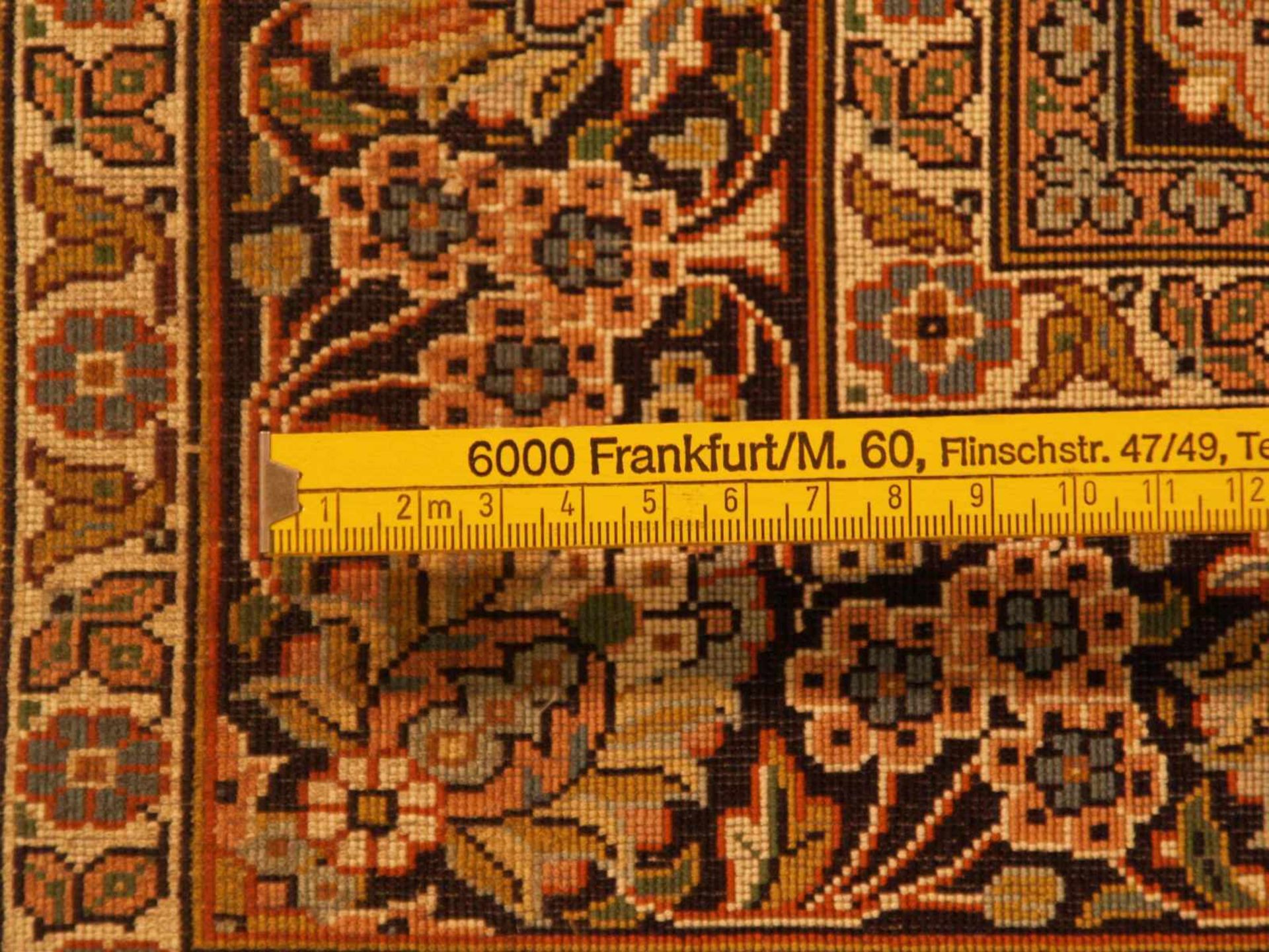Orientteppich - Kaschmir,Seide auf Seide,sehr feine Knüpfung,Medaillon ziegelfarbig,florales - Bild 5 aus 5