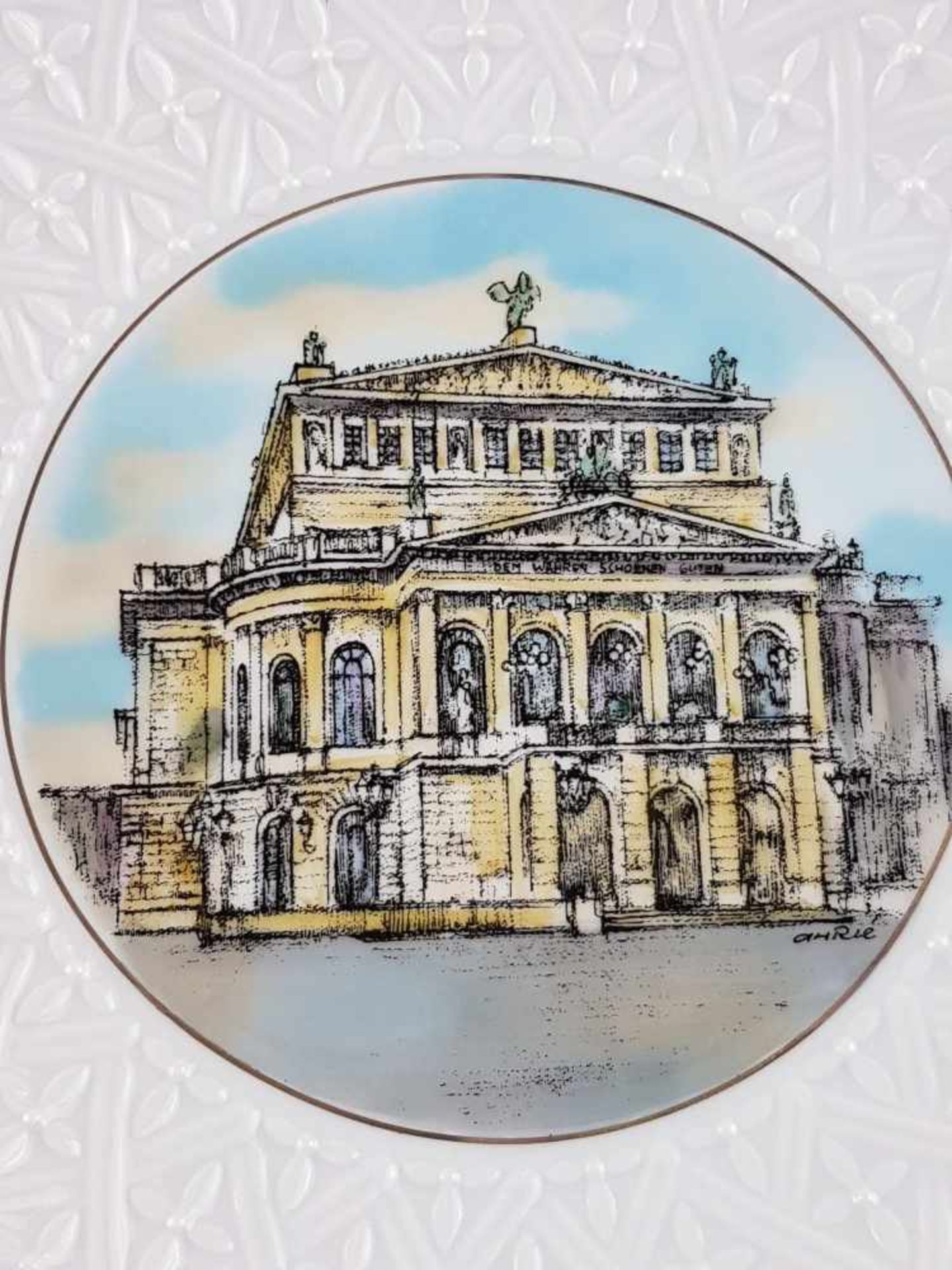 Wandteller "Alte Oper" Höchst - blaue Radmarke Höchst, Zeichnung von Ferry Ahrlé, gedrucktes Motiv - Bild 2 aus 3