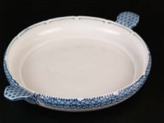 Gebäckschale - blaue Meissen-Marke mit Knaufschwertern (I.Wahl), Jugendstil-Dekor "Blaue Rispe",