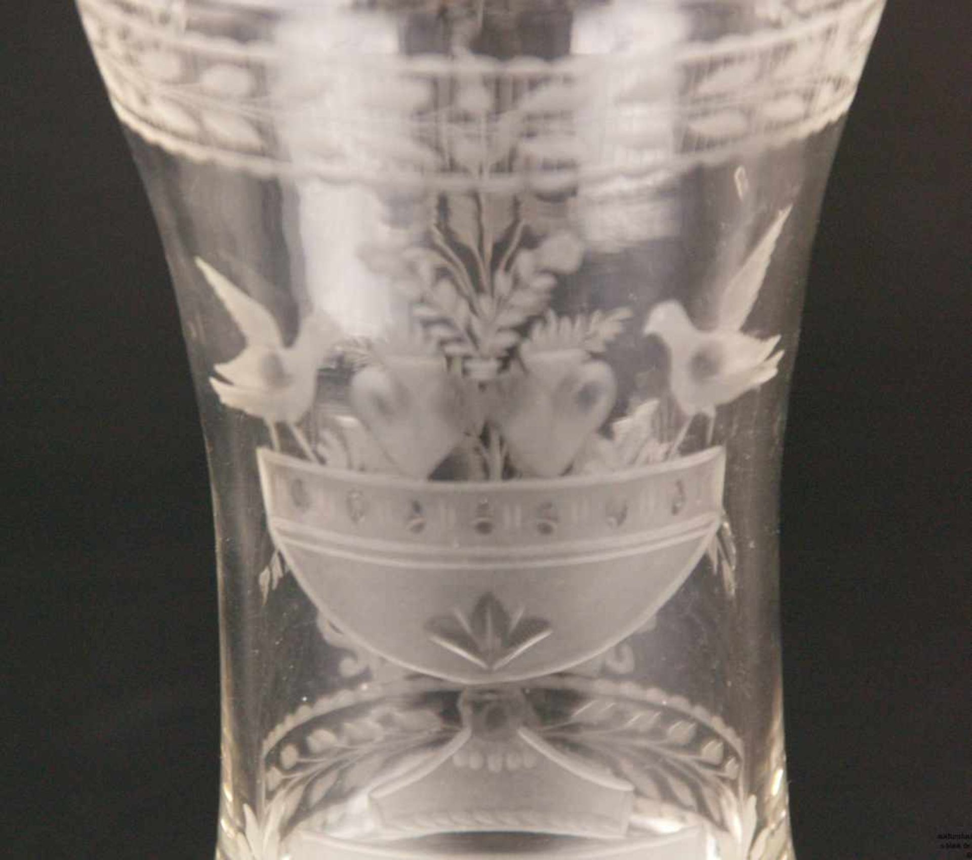 Hochzeitsglas - Biedermeier 19.Jh., in der Art eines Ranftglases, farbloses Glas,feiner floraler - Bild 2 aus 6