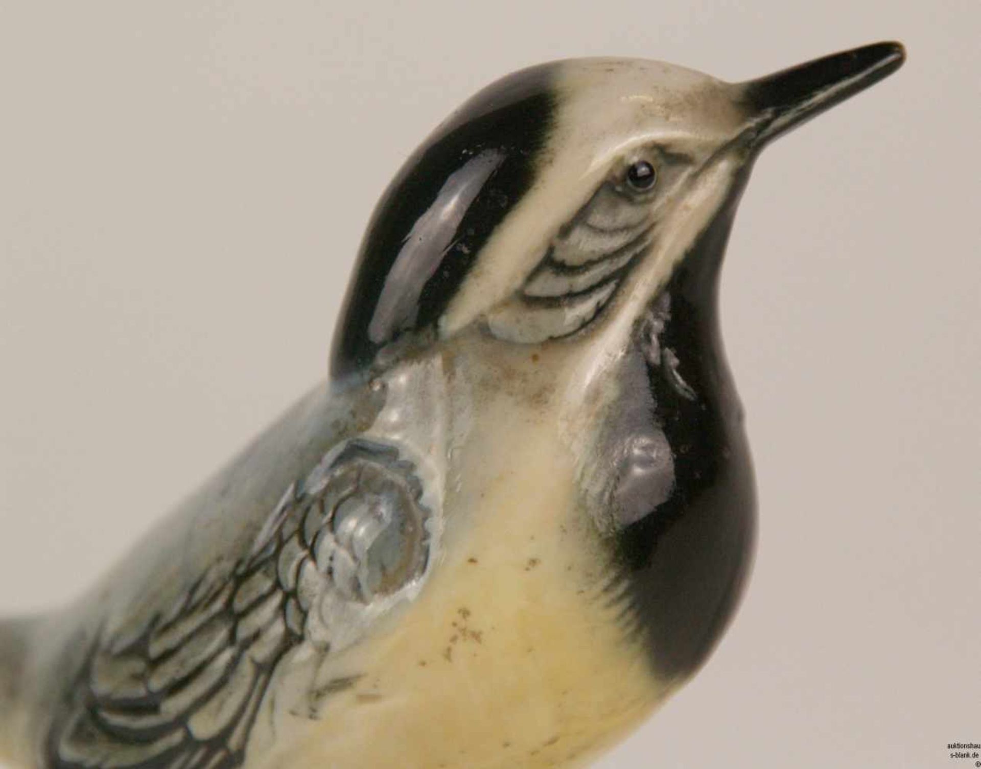 Porzellanfigur Vogel - Ens Volkstedt, naturalistische Ausformung und Bemalung, auf weißem - Bild 2 aus 5