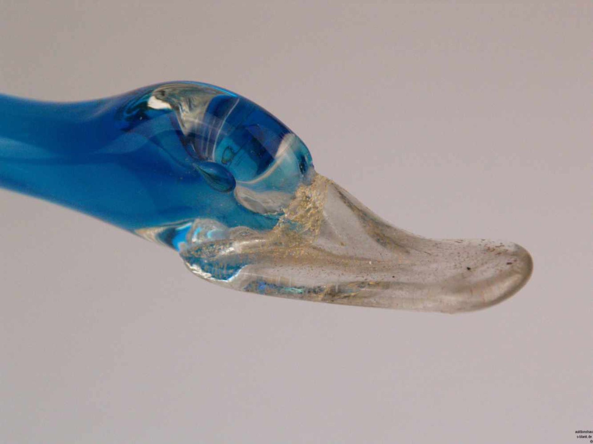 Paar Glasgänse - blau/weißes Opakglas, klar überfangen, wohl Murano, plastische Ausformung, ein - Bild 4 aus 5