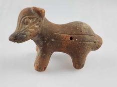 Tonpfeife - wohl Südamerika im präkolumbianischen Stil, Tonpfeife in Form eines Tieres (Hund/