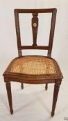 Louis-Seize-Stuhl - Eiche, schildförmige Sitzfläche mit eingelegtem Geflecht (erneuert) auf