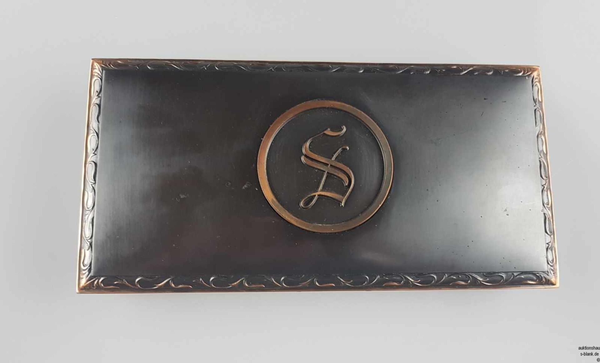 Zigarren-/Zigaretten-Schatulle- massiver Kupferkorpus,längsrechteckige Form mit scharniertem - Bild 2 aus 4
