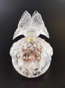 Lalique-Flakon - Factice-Kristallglasflakon B71101, 'Papillon' Edition Limitée 2003, farbloses Glas,