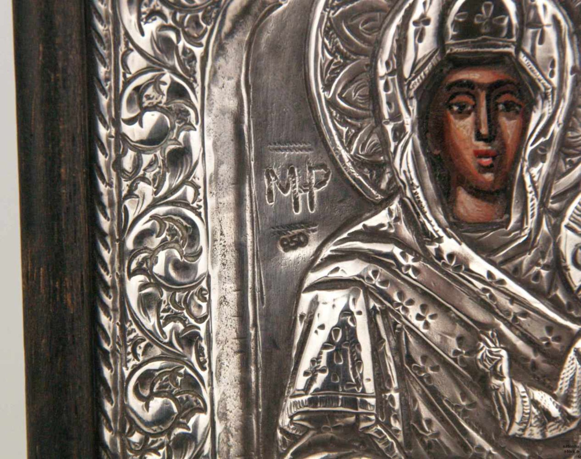 Reiseikone - wohl Russland, Darstellung der Mutter Gottes mit Kind, Silberoklad, 950 gestempelt, - Bild 5 aus 6