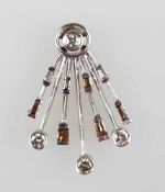 Anhänger - Art-Déco-Stil,strahlenförmig,L.ca.2,8cm, besetzt mit 4 Diamanten im Brillantschliff (