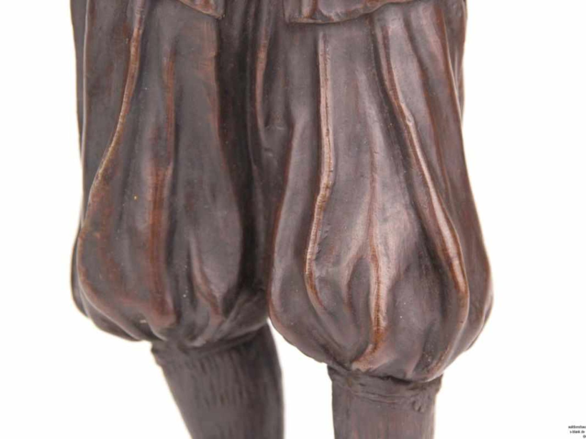 Bronzefigur "Chinesischer Arbeiter" - Bronze braun patiniert, vollplastische Darstellung eines - Bild 6 aus 8